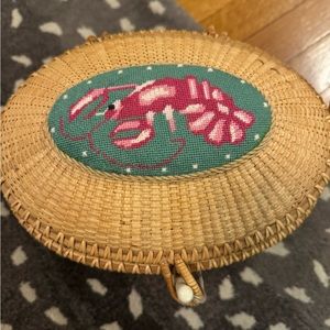 EUC Hand stitched Nantucket basket purse